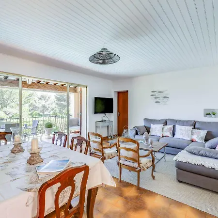 Villa Dauphin Villa